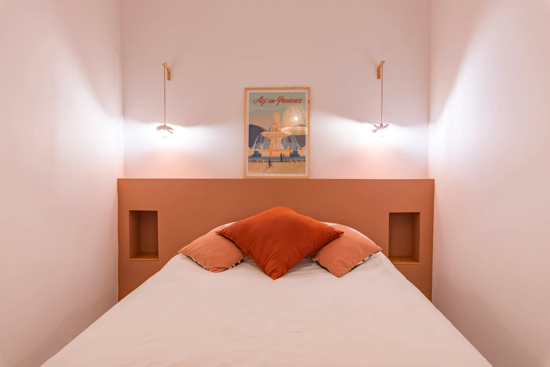 La chambre aux coussins terre cuite