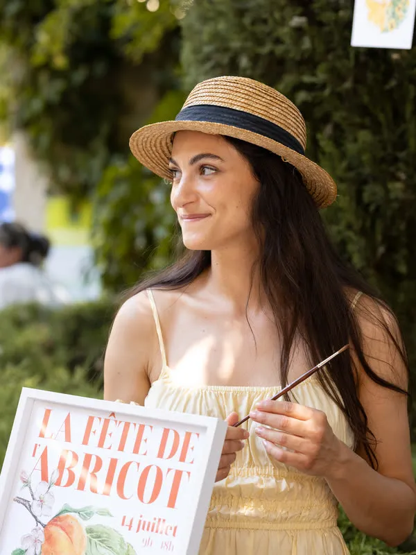 Publication : Manon à la Fête de l’abricot
