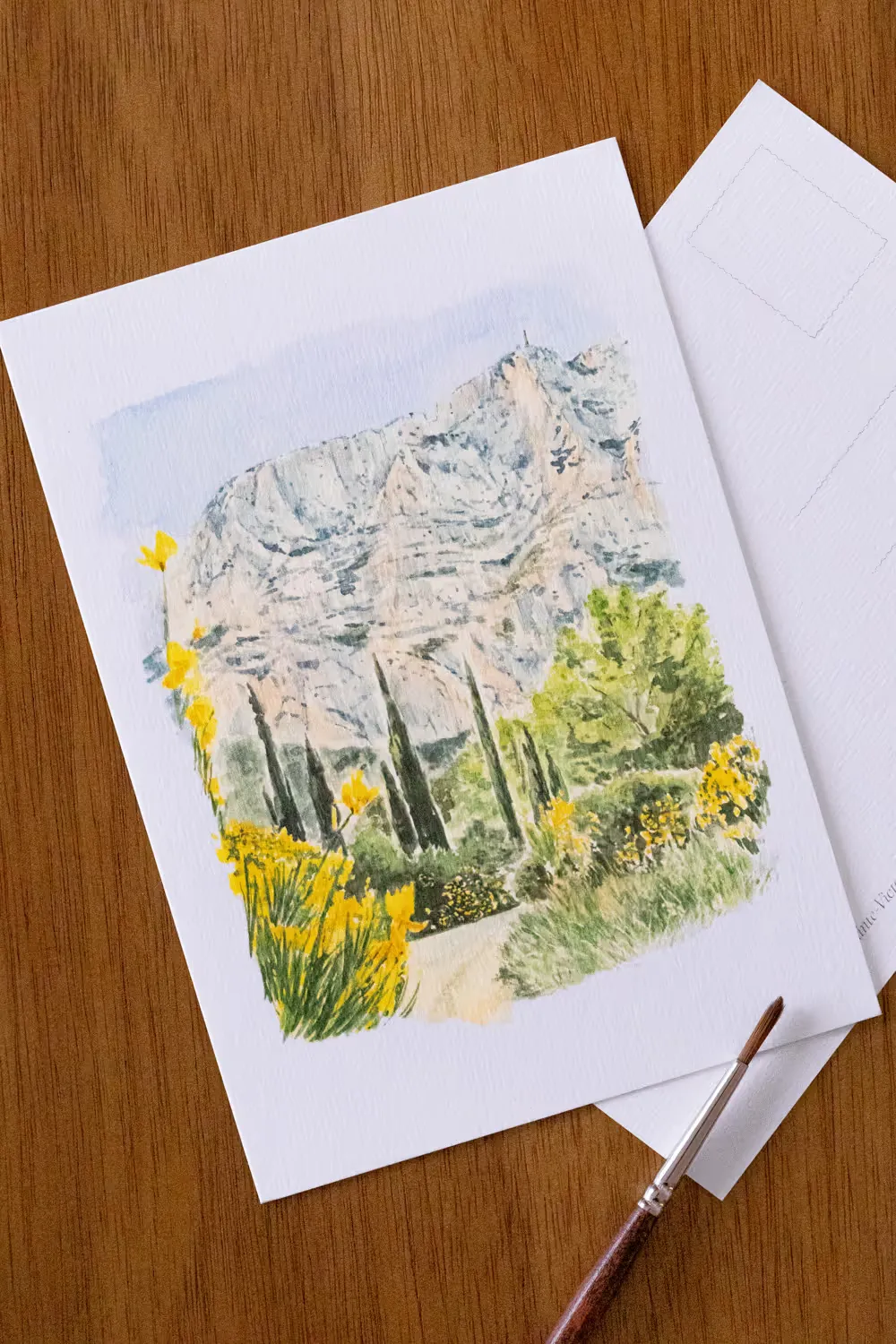 Carte postale aquarelle : la Sainte-Victoire et ses genêts